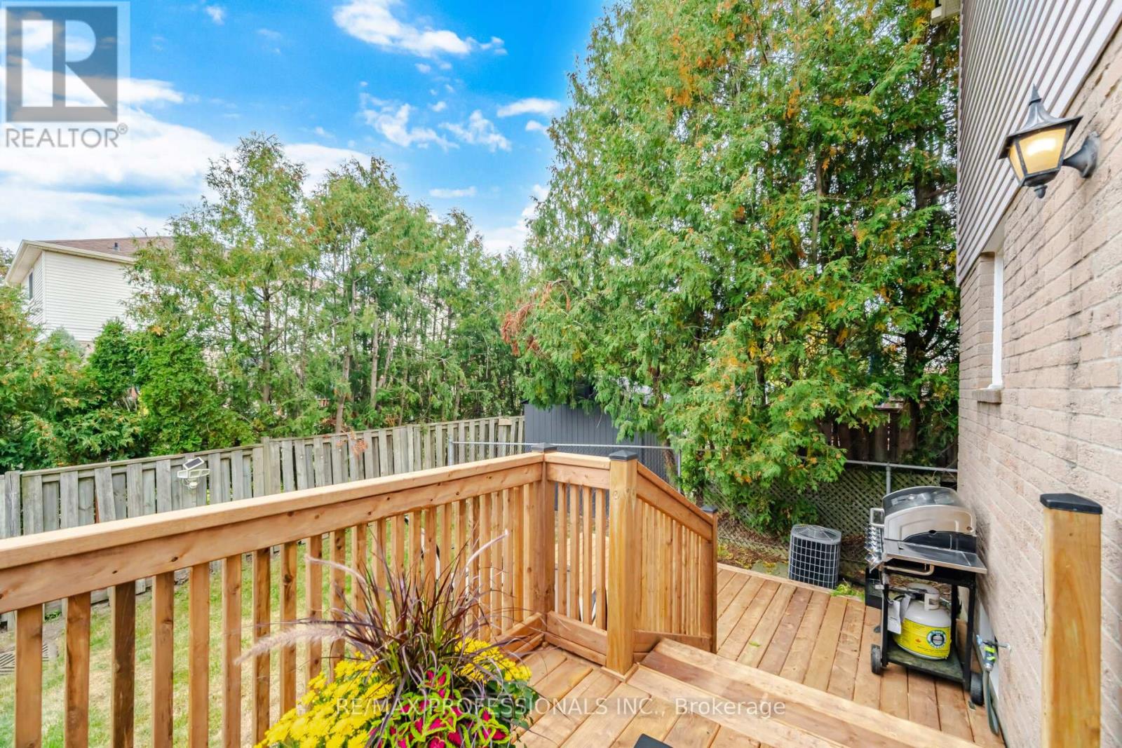 6081 FULLERTON CRESCENT - Image 41