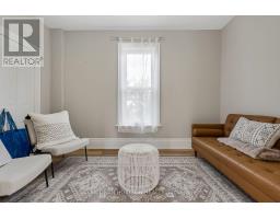 33 Young Street, Waterloo, ON N2J2L4 Photo 25