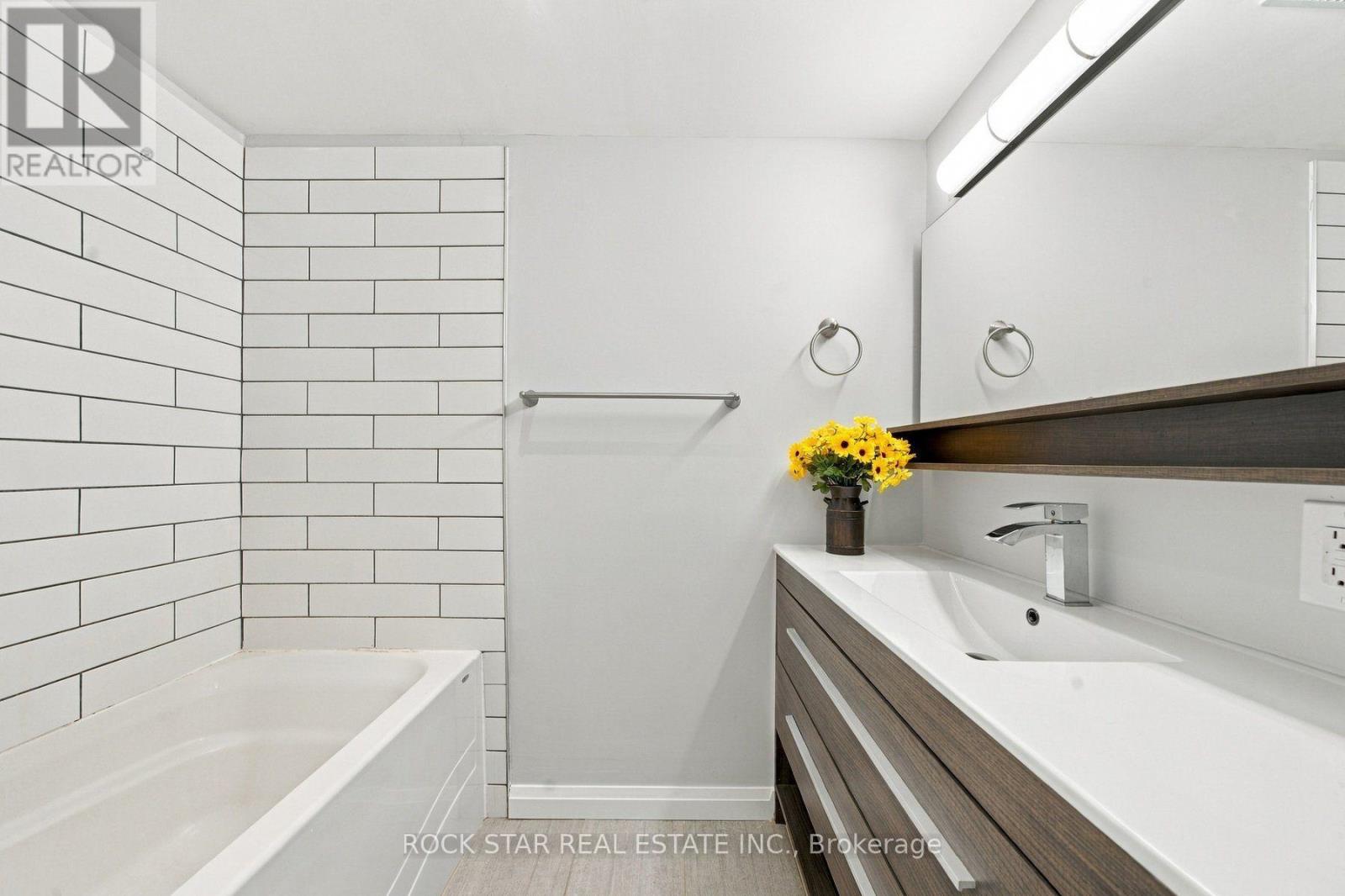 294 EAST 28TH STREET - 31