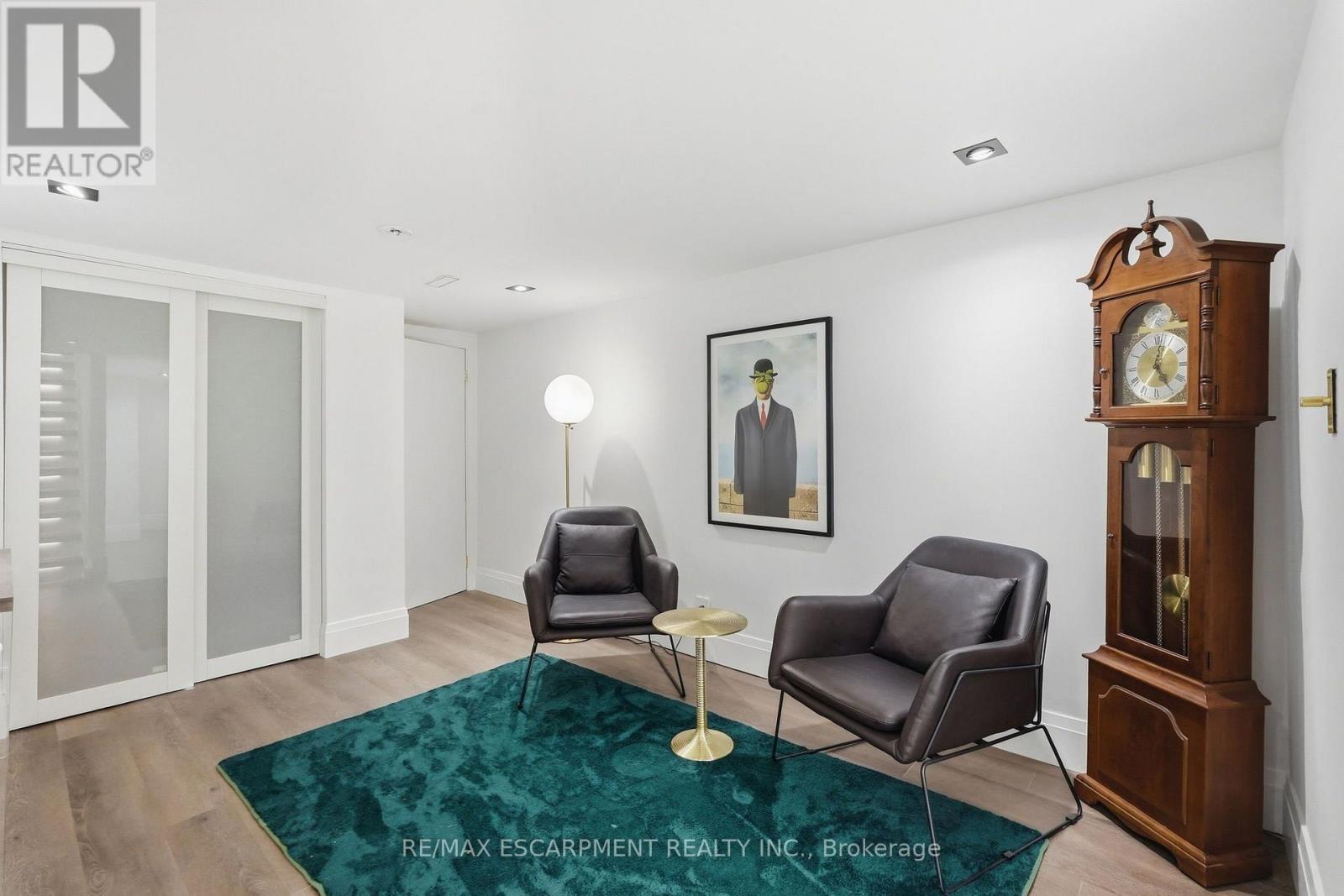 9 Donlea Drive, Hamilton, ON photo 38