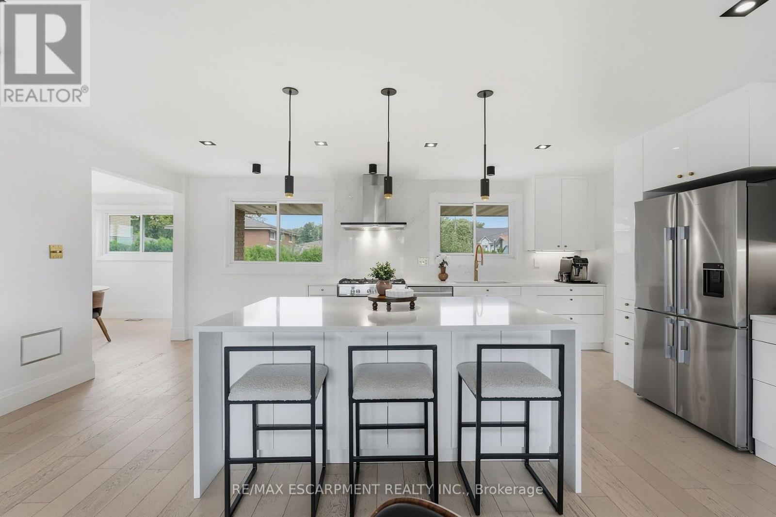 9 DONLEA DRIVE - 5