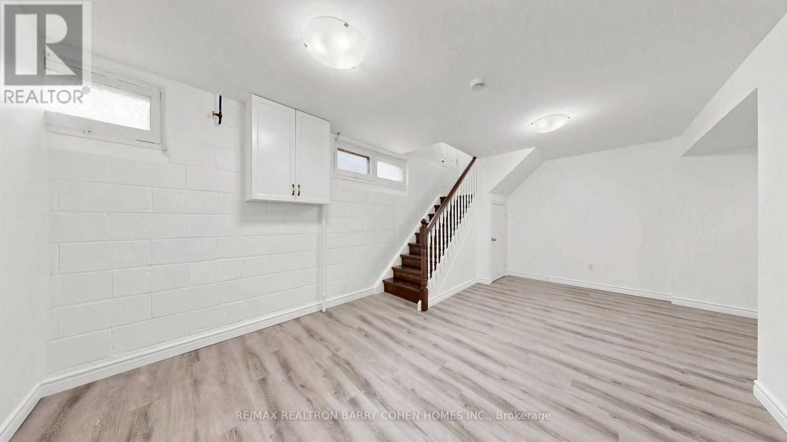 3 Greengate Road — photo 34