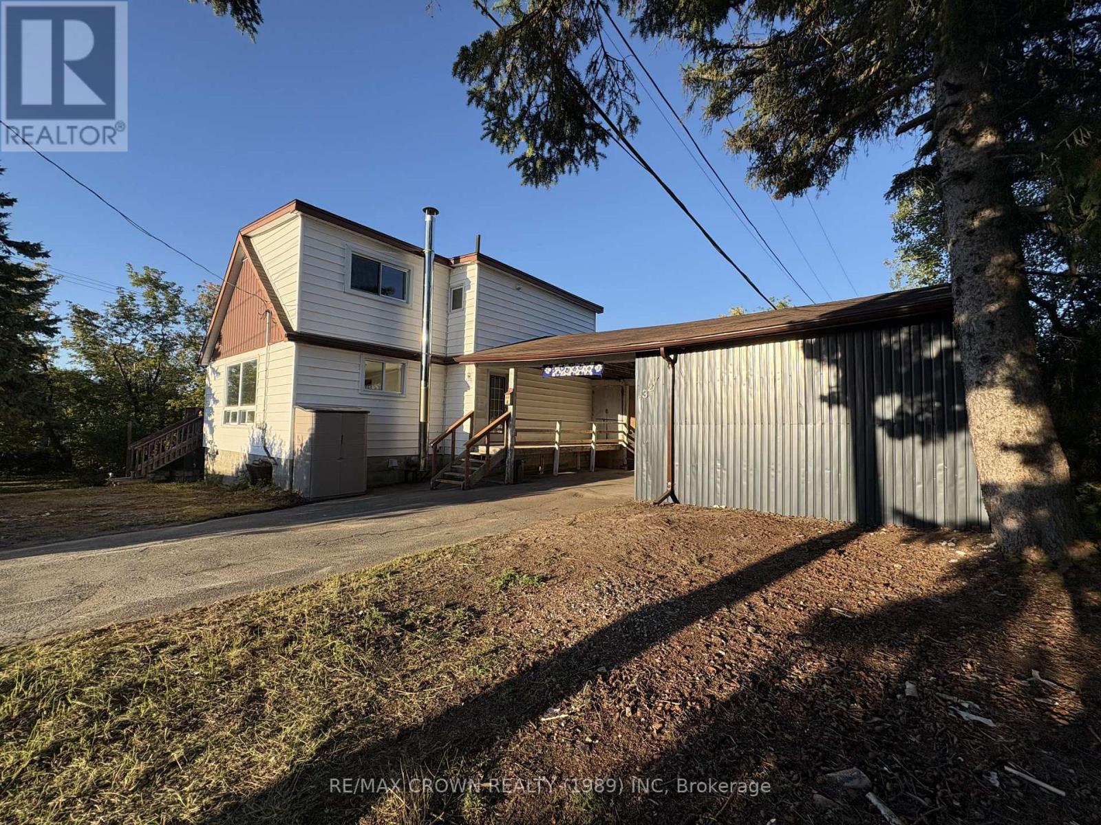 1327 LEROUX AVENUE - 1