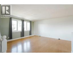 Kitchen - 189 Sitka Drive, Fort Mcmurray, AB T9H3C1 Photo 9