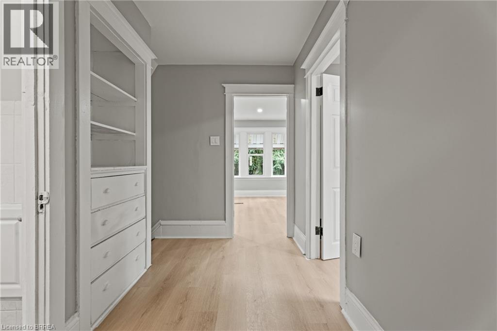 88 GAGE Avenue S - 18