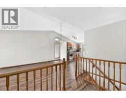108 Woodside Close NW - photo 2