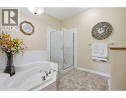 112, 1000 Glenhaven Way, Cochrane, AB T4C1Y9 Photo 22