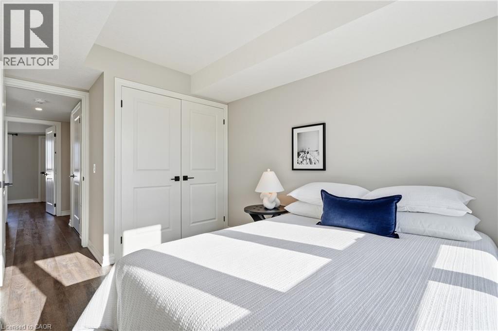 #31 235 CHAPEL HILL Drive - Image 36