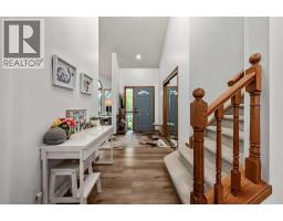 16 Evergreen Gardens SW - photo 5