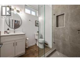 16 Evergreen Gardens SW - photo 41