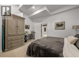 16 Evergreen Gardens SW - photo 40