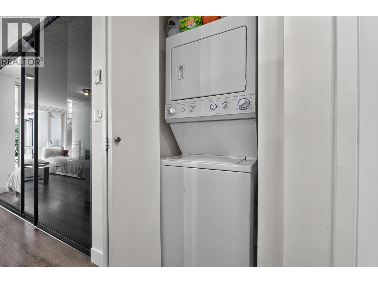 Photo of 312 1082 SEYMOUR STREET 21