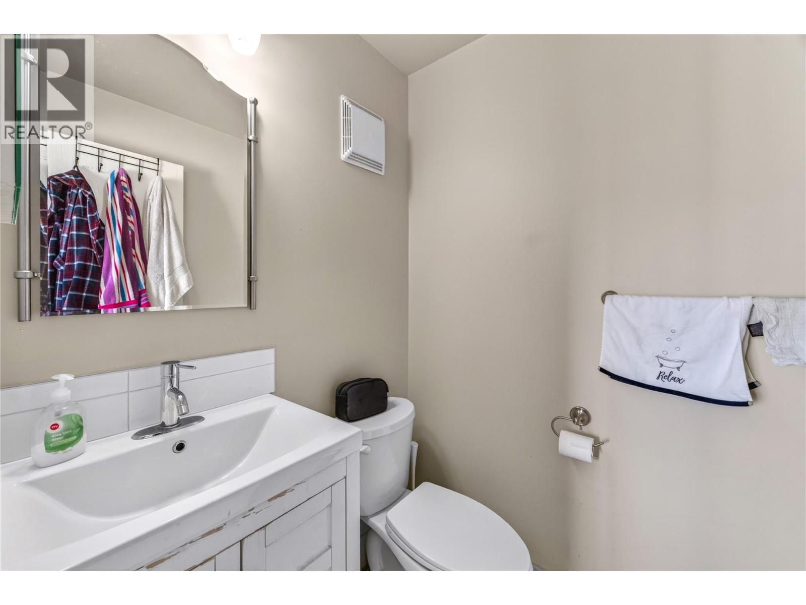 #1007 737 Leon Avenue - 18