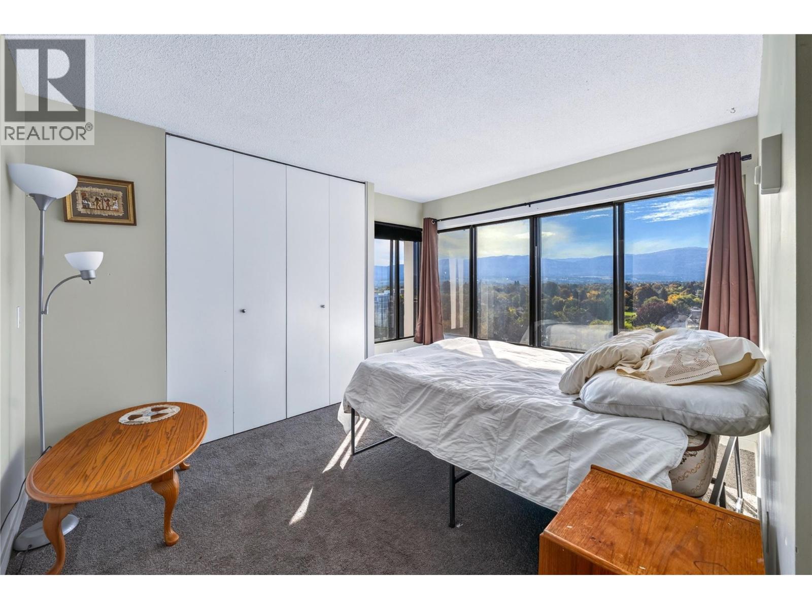 #1007 737 Leon Avenue - 19