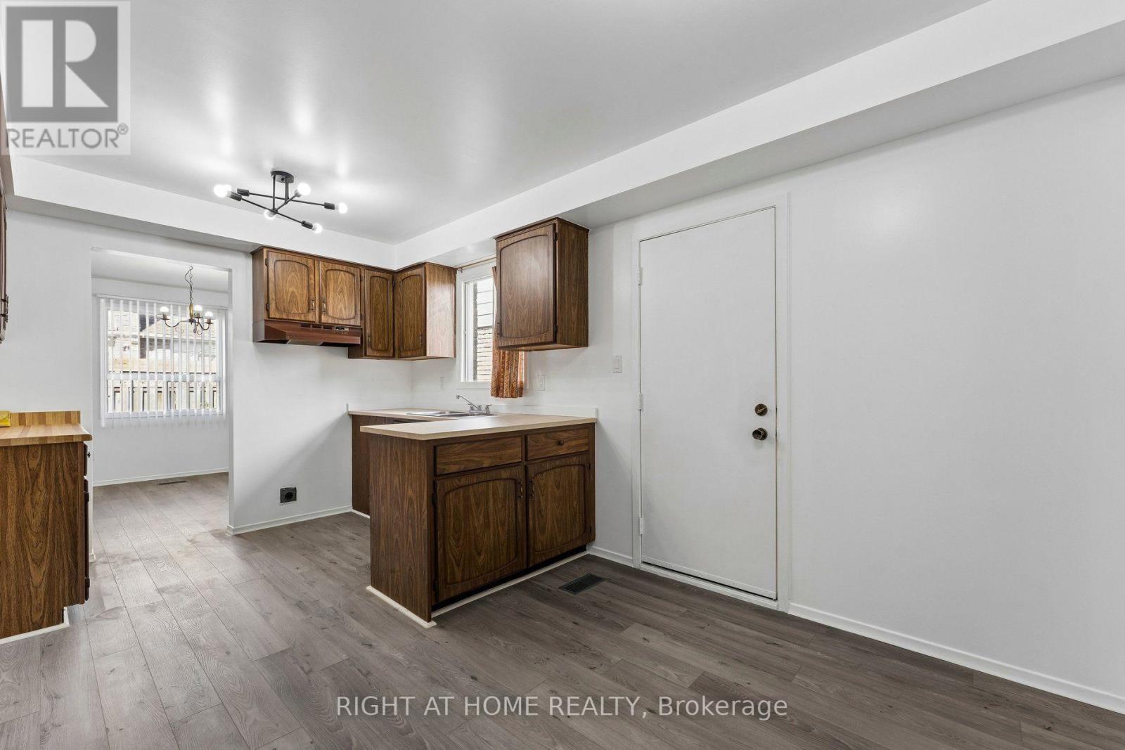 77 Morton Way, Brampton, ON photo 22
