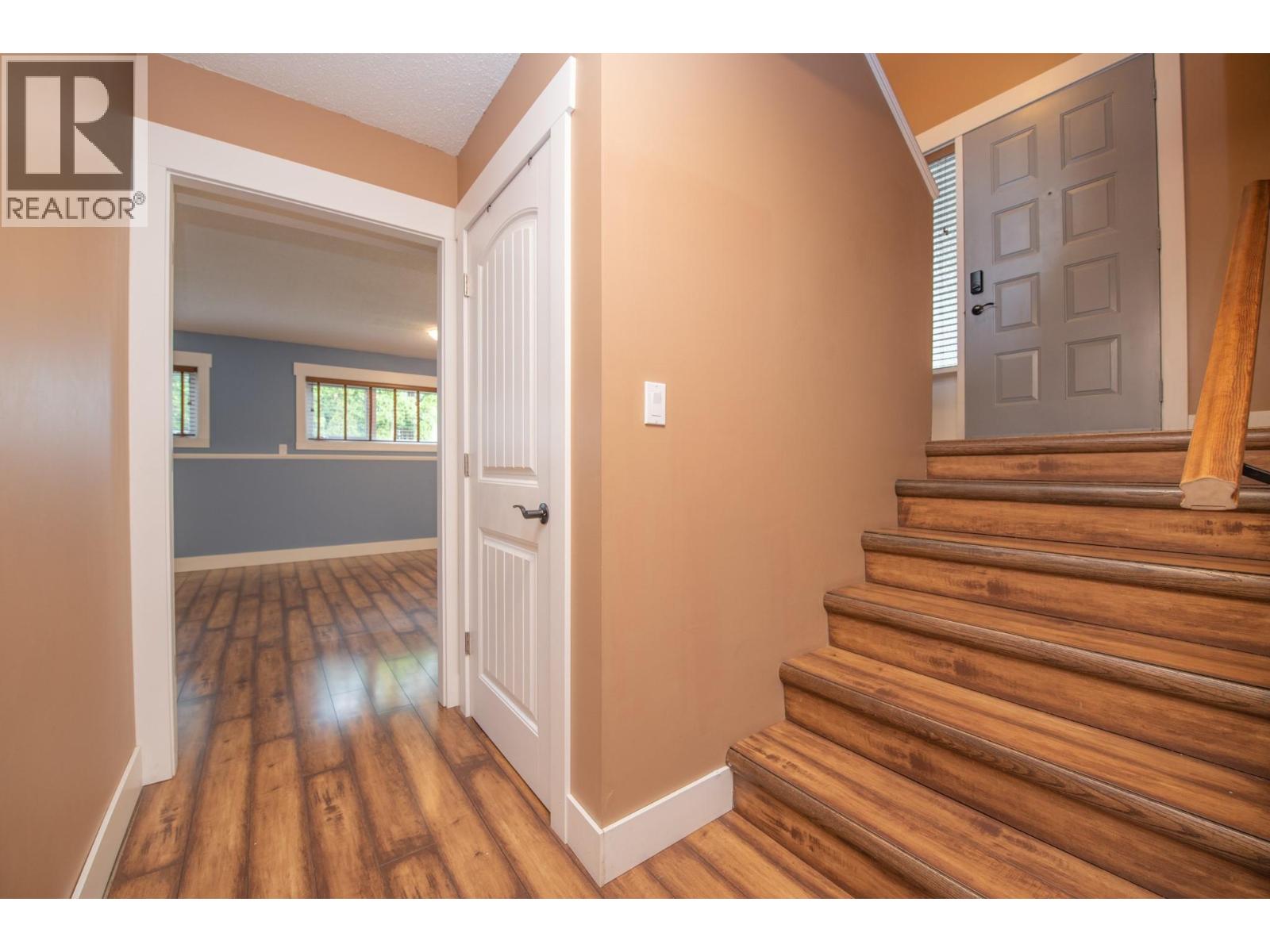2855 Burns Avenue - 27
