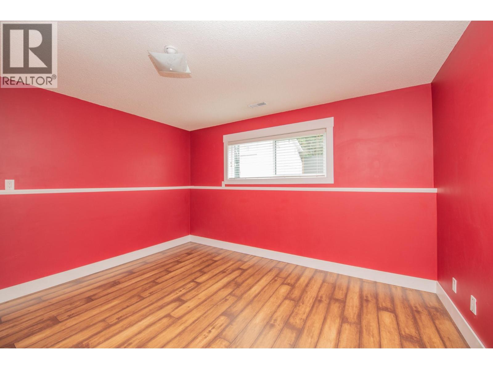 2855 Burns Avenue - 39