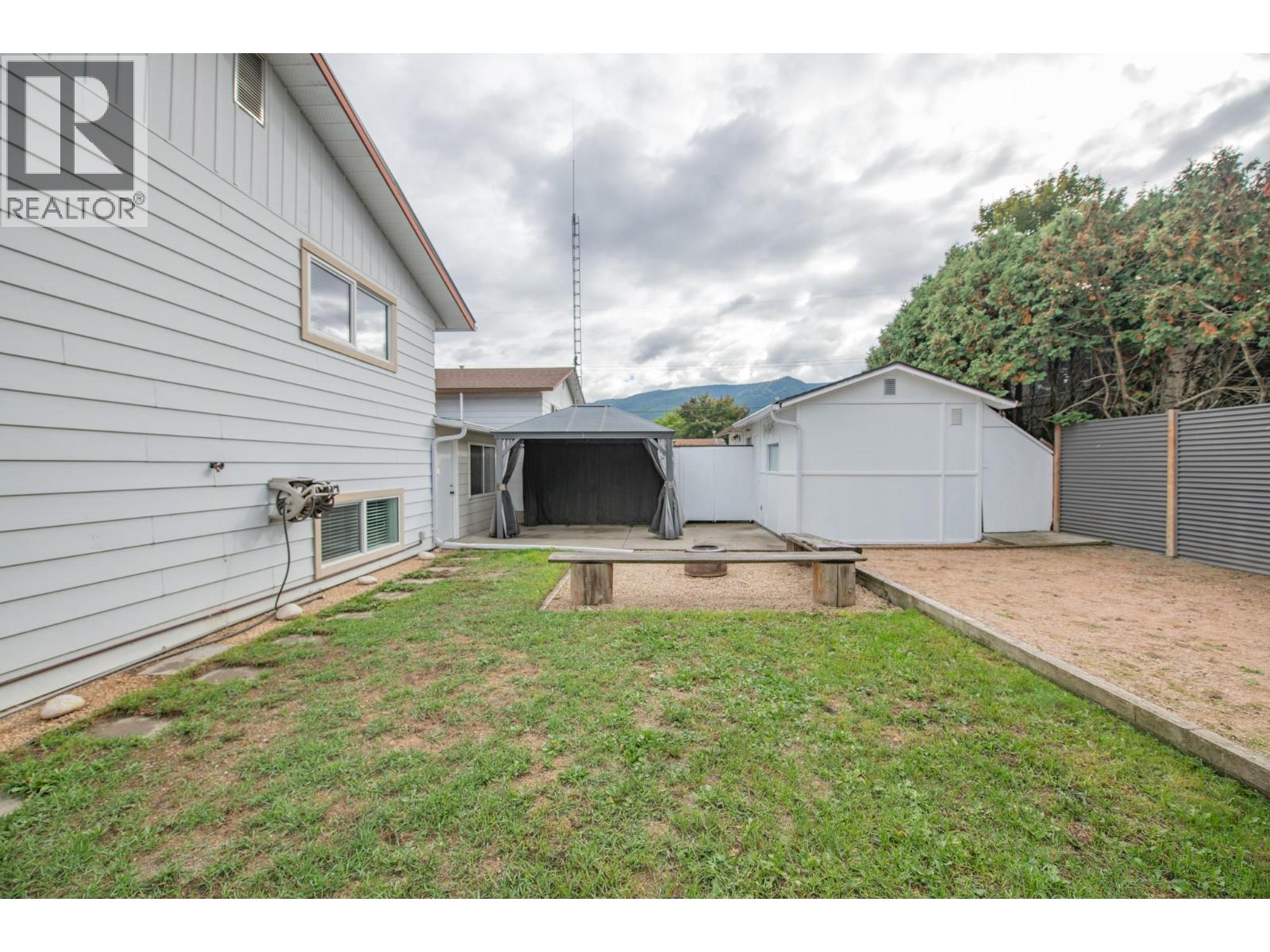 2855 Burns Avenue - 61