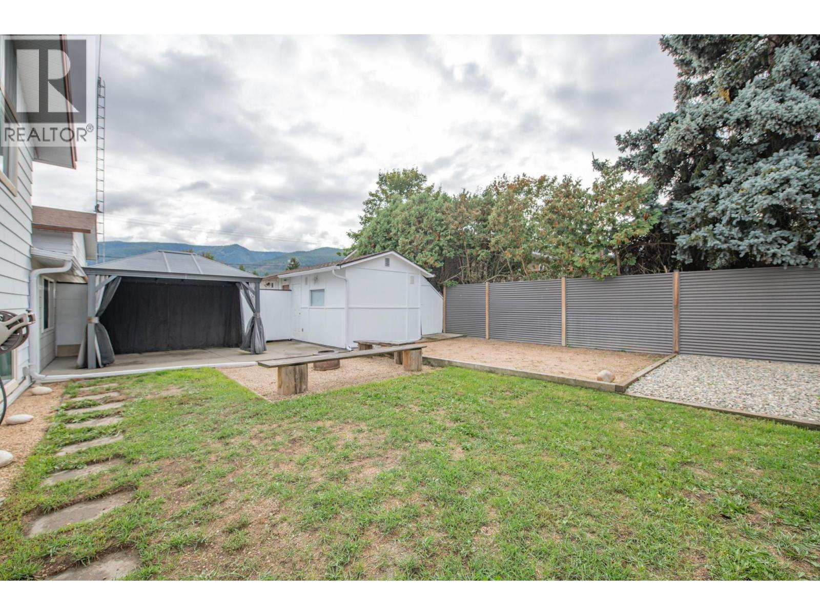 2855 Burns Avenue - 62