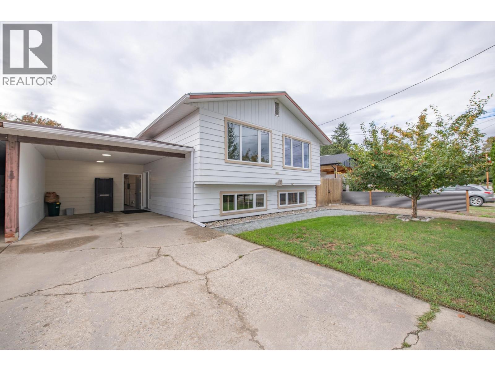 2855 Burns Avenue - Image 69