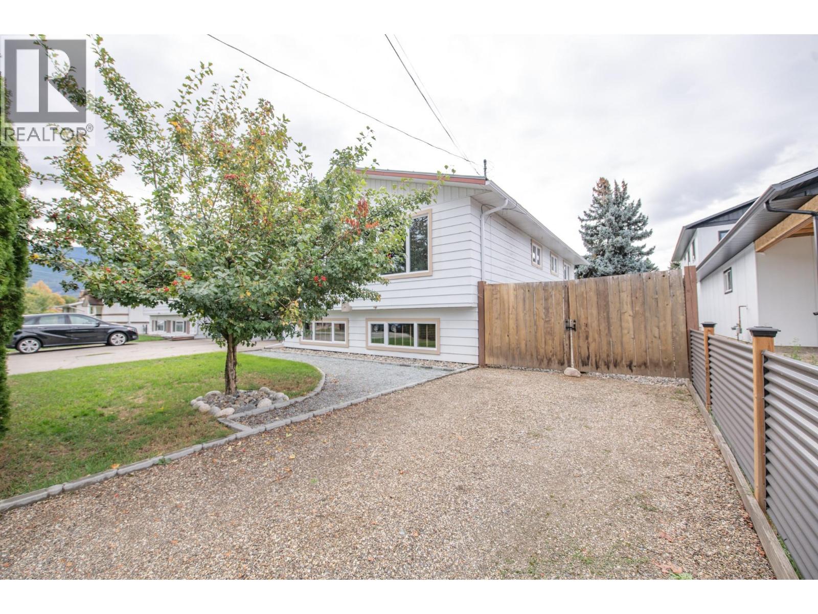2855 Burns Avenue - 73