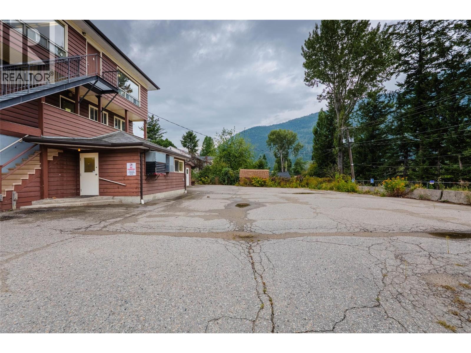  905-909 Gordon Street, Nelson
