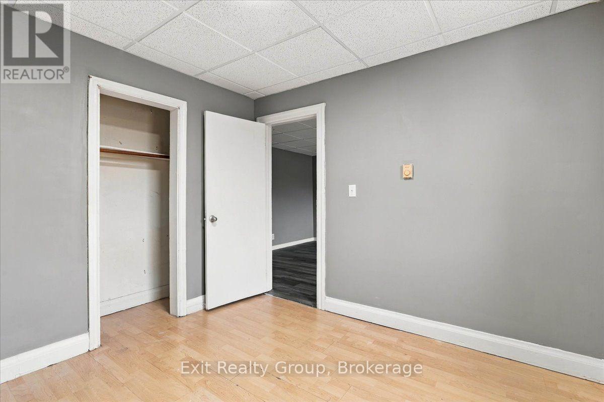167 MARMORA STREET - 12