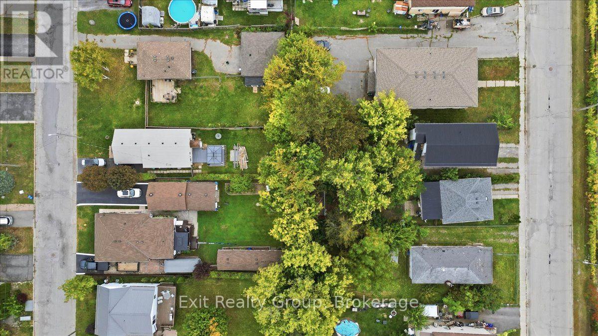 167 Marmora Street, Quinte West, ON photo 2