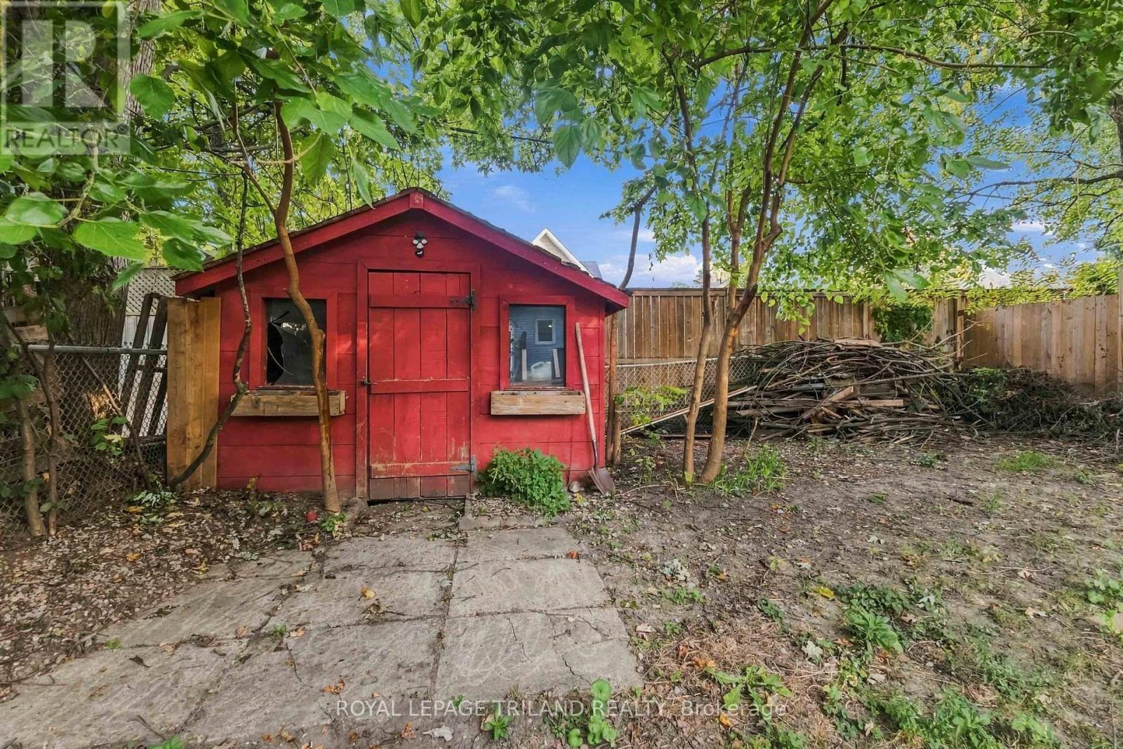 1628 CHURCHILL AVENUE - Image 36