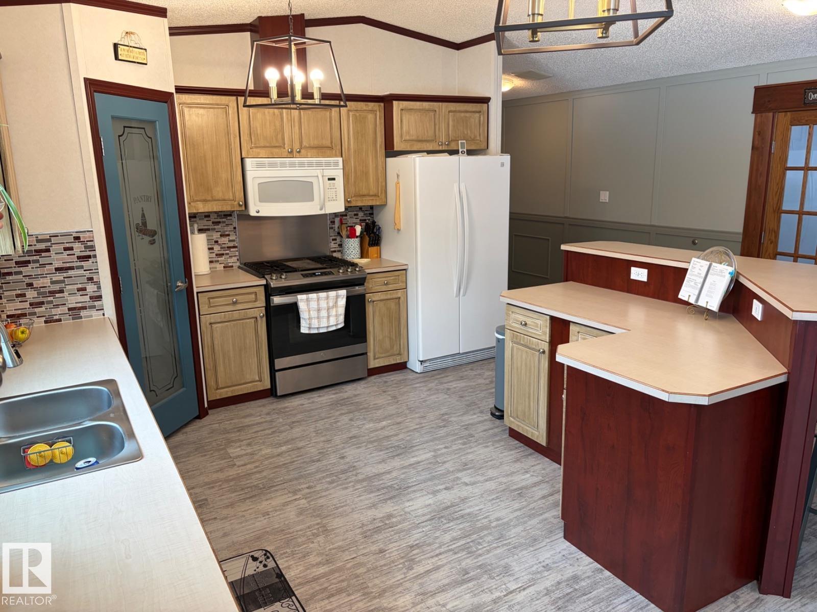 41102 Township Road 620 - 17