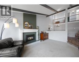 22110 Isaac Crescent, Maple Ridge, BC V2X0W1 Photo 9