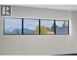 22110 Isaac Crescent, Maple Ridge, BC V2X0W1 Photo 23