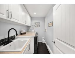 4922 215 Street, Langley, BC V3A2L9 Photo 20