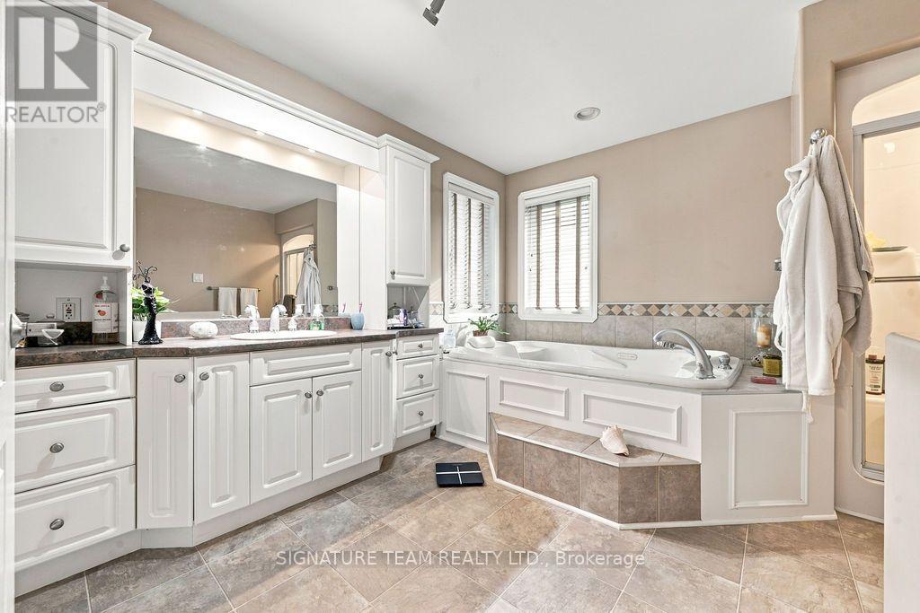 368 DOMBROSKIE ROAD - 22