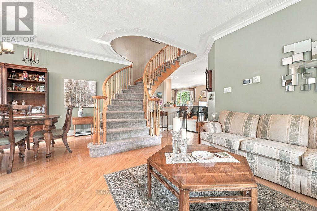 368 DOMBROSKIE ROAD - 8