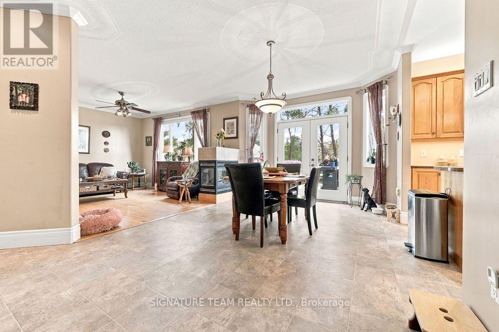 368 DOMBROSKIE ROAD - 9