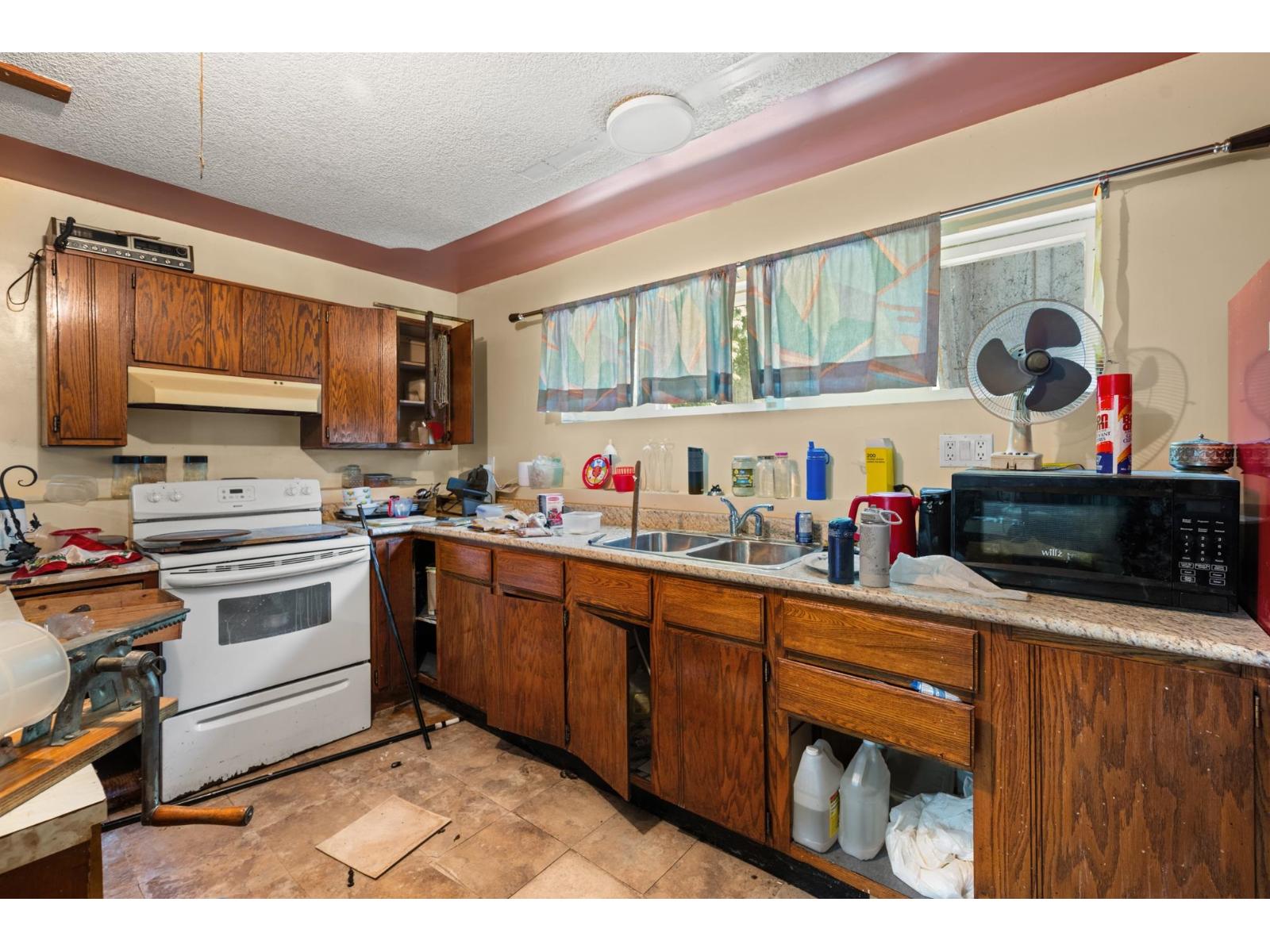 10240 140 STREET, Surrey - Image 1