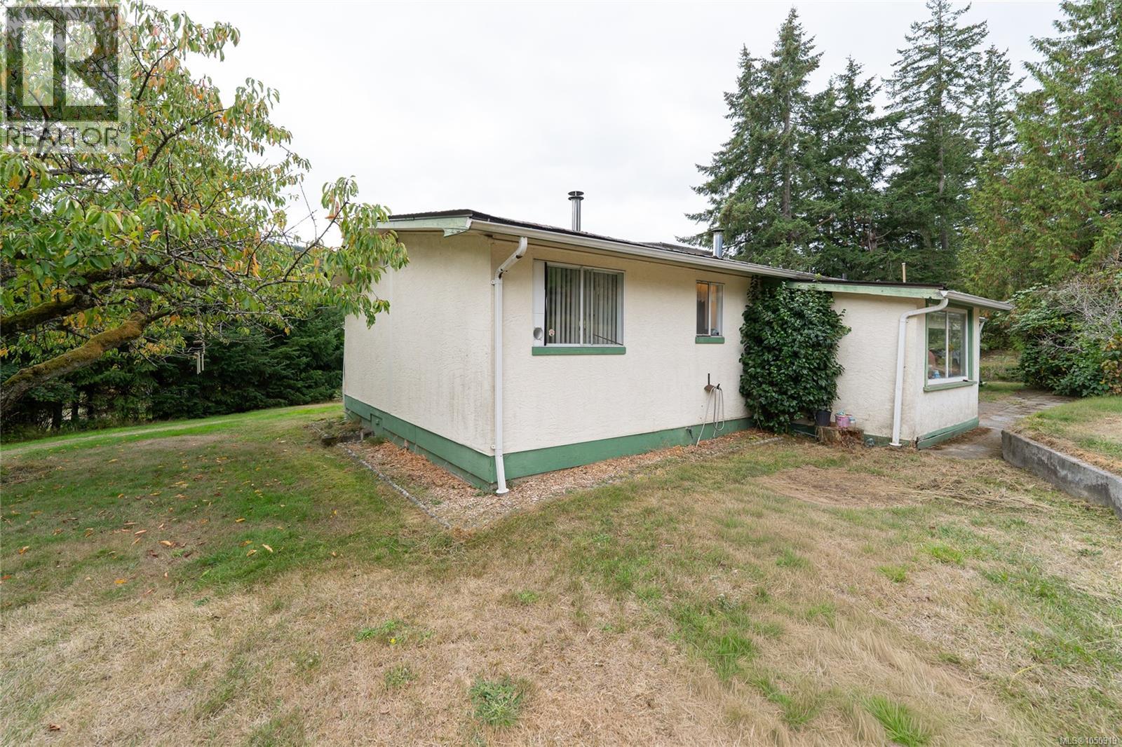 1571 Tatlo Rd W - 18