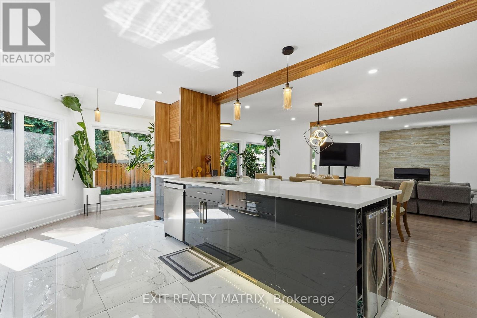 636 MERKLEY DRIVE - 16