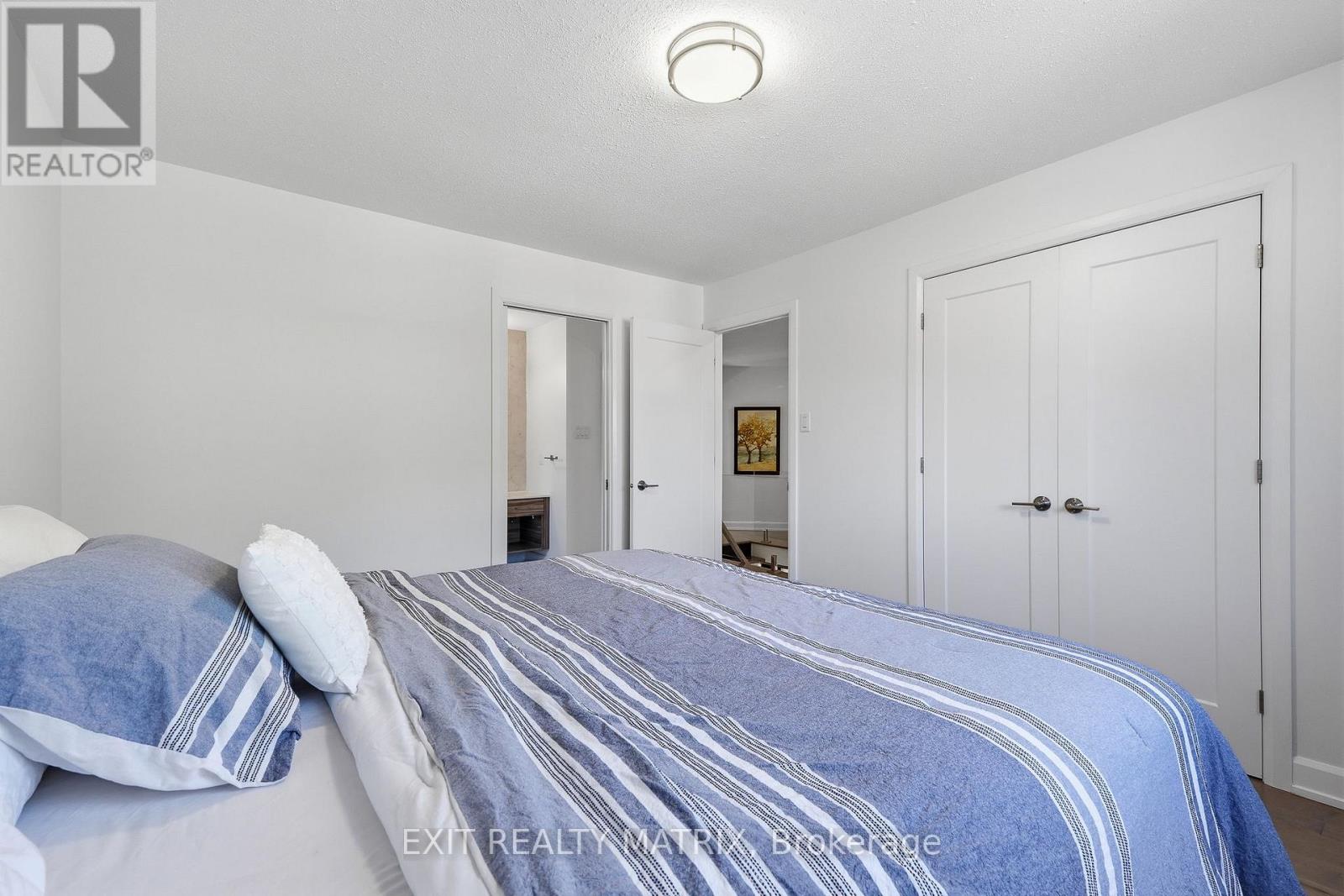 636 MERKLEY DRIVE - Image 32