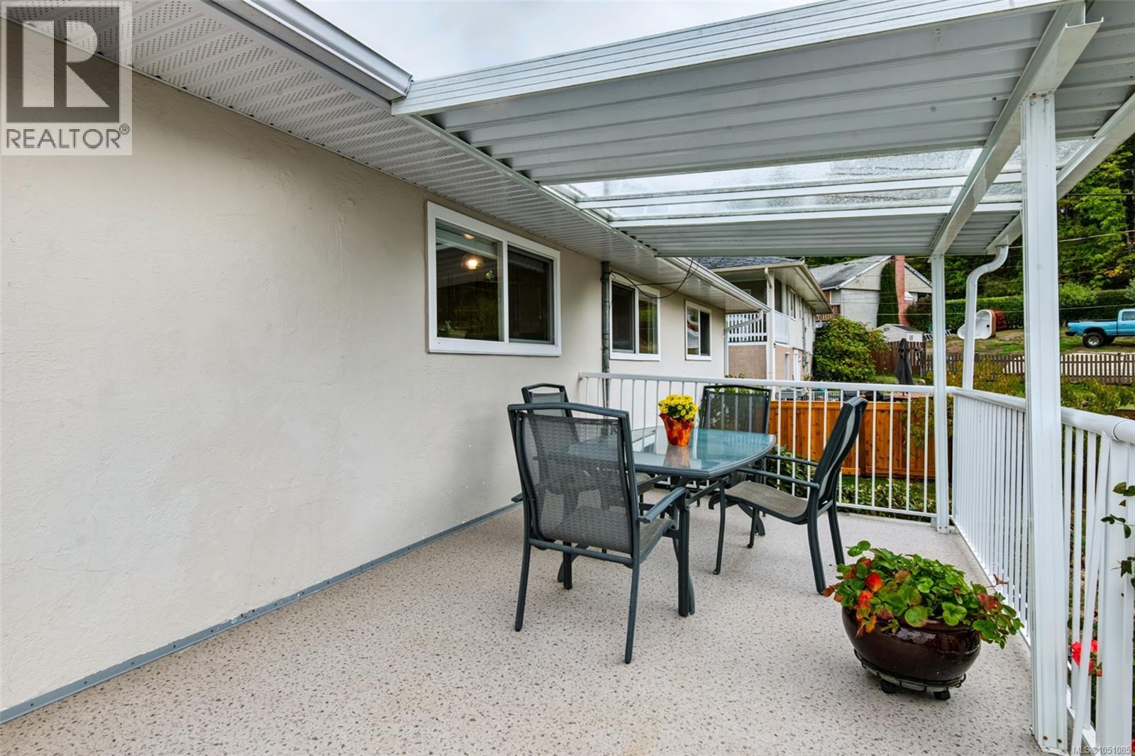 3630 Waterhouse St - 17