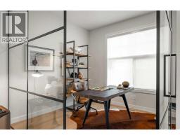 14366 15 Street NE - photo 3