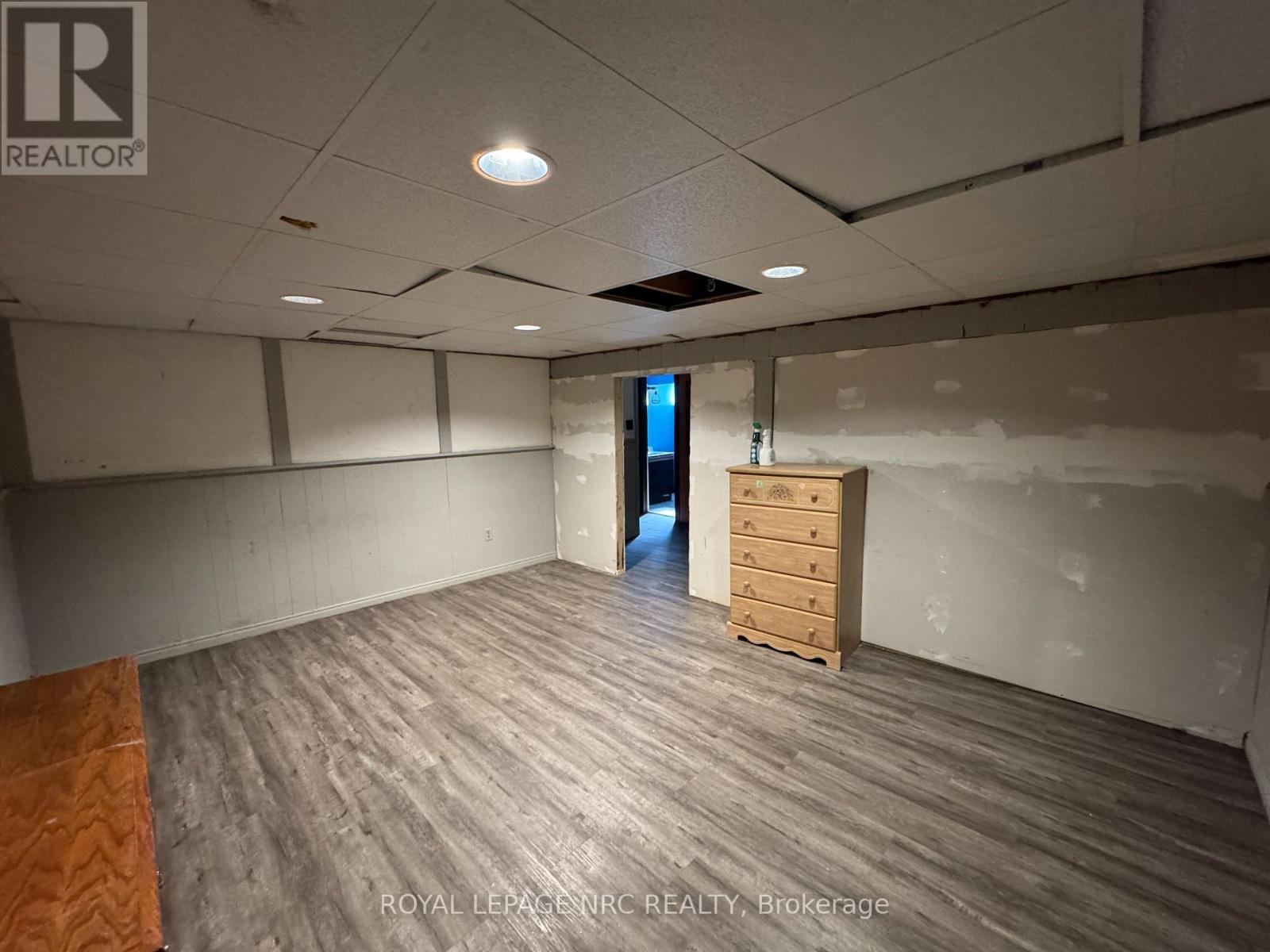 11 RICHARD STREET - Image 20