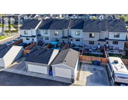44 D'arcy Boulevard - photo 37
