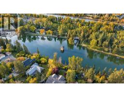 2pc Bathroom - 8623 48 Avenue Nw, Calgary, AB T3B2B3 Photo 16