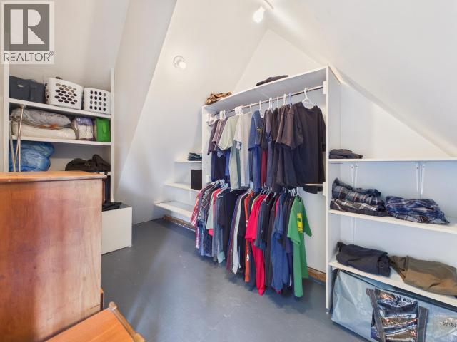 8089 DAISY ROAD - 32