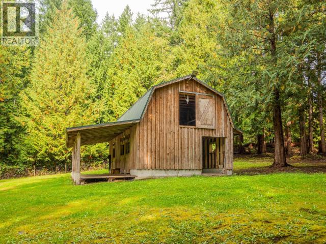 8089 DAISY ROAD - Image 63