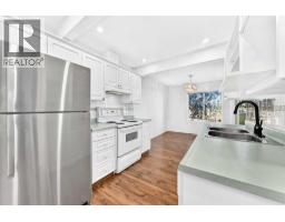 4pc Bathroom - 37 Beddington Gardens Ne, Calgary, AB T3K4N9 Photo 9
