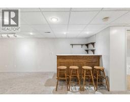 612 Mcintosh Road Ne, Calgary, AB T3E5Z3 Photo 18