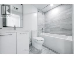 401 - 36 Brentcliffe Road, Toronto, ON M4G0E1 Photo 10